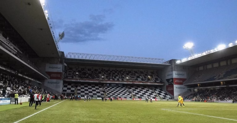 Étang-Salé vise un septième trophée et défie le redoutable Stade toulousain